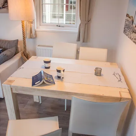 Ferienhaus Pier98 31 *